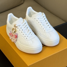 Louis Vuitton Low Shoes